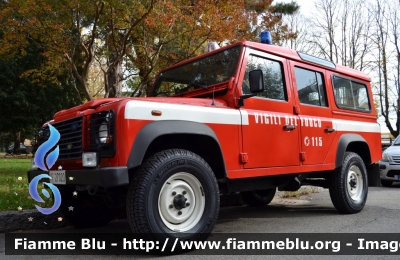 Land Rover Defender 110
Vigili del Fuoco
Comando Provinciale di Bologna
Distaccamento Volontario di San Giovanni in Persiceto
VF 27020
Parole chiave: Land_Rover Defender_110 VF27020