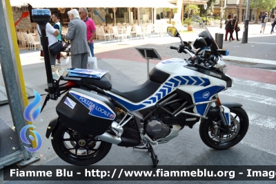 Ducati Multistrada
Polizia Locale
Rapallo (GE)
Allestimento Bertazzoni

Parole chiave: Ducati Multistrada Le_Giornate_della_Polizia_Locale_2018