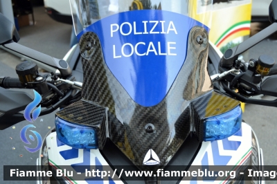 Ducati Multistrada
Polizia Locale
Rapallo (GE)
Allestimento Bertazzoni

Parole chiave: Ducati Multistrada Le_Giornate_della_Polizia_Locale_2018