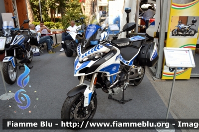 Ducati Multistrada
Polizia Locale
Rapallo (GE)
Allestimento Bertazzoni
Parole chiave: Ducati Multistrada Le_Giornate_della_Polizia_Locale_2018