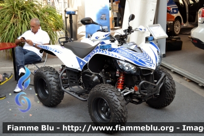 Kymco Maxxer
Polizia Locale
Cavallino Treporti (VE)
Allestimento Bertazzoni
Parole chiave: Kymco Maxxer Le_Giornate_della_Polizia_Locale_2018