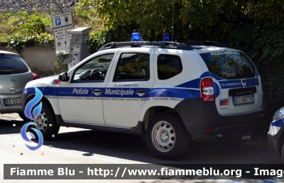 Dacia Duster Restyle
Polizia Municipale
Comune di Molinella (BO)
Allestimento Bertazzoni
Parole chiave: Dacia Duster_Restyle Le_Giornate_della_Polizia_Locale_2017