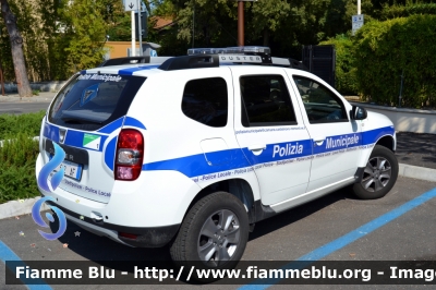 Dacia Duster
Polizia Municipale
Unione Montana Appennino Reggiano (RE)
Allestimento Bertazzoni
POLIZIA LOCALE YA 602 AF
Parole chiave: Dacia Duster POLIZIALOCALEYA602AF Le_Giornate_della_Polizia_Locale_2018