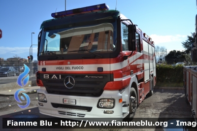 Mercedes-Benz Actros 1841 II serie
Vigili del Fuoco
Comando Provinciale di Rimini
AutoPompaSerbatoio allestimento BAI
VF 23363
Parole chiave: Mercedes-Benz Actros_1841_IIserie VF23363