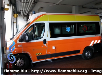 Fiat Ducato X250
118 Romagna Soccorso
Azienda USL della Romagna
Ambito Territoriale di Rimini
"BRAVO 31"
Allestita Fast
Parole chiave: Fiat Ducato_X250 118_Rimini_Soccorso Ambulanza