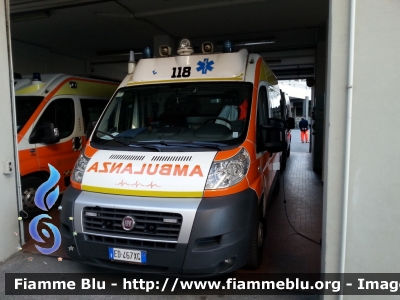 Fiat Ducato X250
118 Romagna Soccorso
Azienda USL della Romagna
Ambito Territoriale di Rimini
"BRAVO 31"
Allestita Fast
Parole chiave: Fiat Ducato_X250 118_Rimini_Soccorso Ambulanza