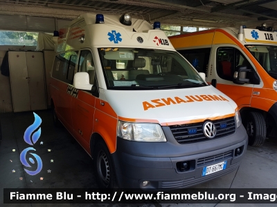 Volkswagen Transporter T5 4 motion
118 Romagna Soccorso
Azienda USL della Romagna
Ambito Territoriale di Rimini
"BRAVO 26"
Allestita EDM

Parole chiave: Volkswagen Transporter_T5 Ambulanza 118_Rimini