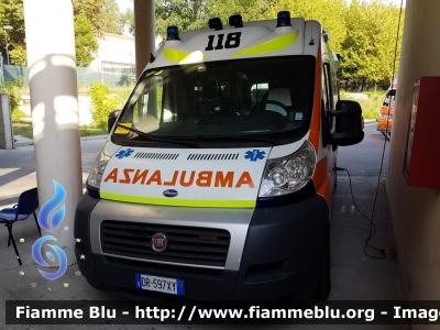 Fiat Ducato X250
118 Romagna Soccorso
Azienda USL della Romagna
Ambito Territoriale di Rimini
"BRAVO 25"
Allestita Aricar
Parole chiave: Fiat Ducato_X250 Ambulanza 118_Rimini