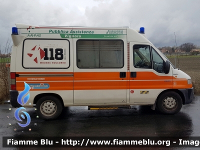 Fiat Ducato II serie
Pubblica Assistenza Vignola (MO)
Ex ambulanza ora furgone logistico per Protezione Civile
Allestimento Vision
Parole chiave: Fiat Ducato_IIserie