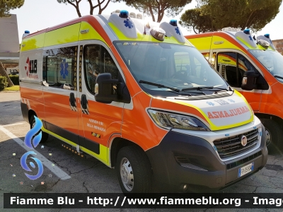 Fiat Ducato X290
118 Romagna Soccorso
Azienda USL della Romagna
Ambito Territoriale di Rimini
"BRAVO 15"
Allestita Safety Car Rimini
Parole chiave: Fiat Ducato_X290 ambulanza