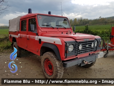 Land Rover Defender 130
Vigili del Fuoco
Comando Provinciale di Rimini
Distaccamento Permanente di Novafeltria
VF 19276
Parole chiave: Land_Rover Defender_130 VF19276