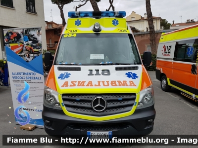 Mercedes-Benz Sprinter III serie restyle
118 Romagna Soccorso
Azienda USL della Romagna
Ambito Territoriale di Forlì
"054"
Allestita Safety Car Rimini
Parole chiave: Mercedes_Benz Sprinter_IIIserie_restyle Ambulanza