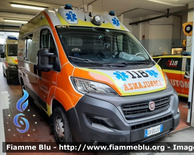 Fiat Ducato X290
118 Romagna Soccorso
Azienda USL della Romagna
Ambito Territoriale di Rimini
"BRAVO 27"
Allestita Safety Car Rimini
Parole chiave: Fiat Ducato_X290 Ambulanza