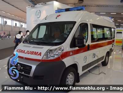 Fiat Ducato X250
Ambulanza Dimostrativa
Allestita Ambitalia
In esposizione al Reas 2012
Parole chiave: Fiat Ducato_X250 Ambulanza Reas_2012