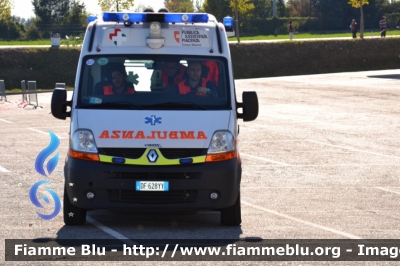 Renault Master III serie
Pubblica Assistenza Croce Bianca Piacenza
Ambulanza allestita Vision
*il mezzo ha partecipato alla simulazione d'incidente stradale al Reas 2011*
Parole chiave: Renault Master_IIIserie Ambulanza Reas_2011