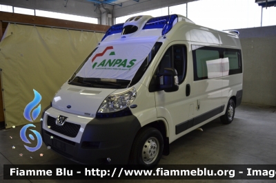 Peugeot Boxer III serie
Ambulanza dimostrativa Aricar
Esposta al Reas 2013
Parole chiave: Peugeot_Boxer Reas_2013 Ambulanza