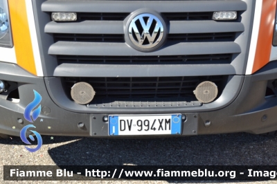 Volkswagen Crafter I serie
Croce Blu Brescia
Allestimento Ambulanz Mobile
* particolare della posizione degli altoparlanti della sirena *
Parole chiave: Volkswagen Crafter_Iserie Ambulanza Reas_2011