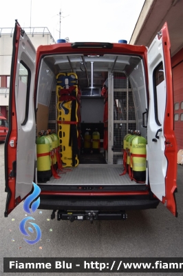 Iveco Daily VI serie
Vigili del Fuoco
Comando Provinciale di Bologna
Nucleo Soccorso Subacqueo Acquatico
Allestimento Magirus-Divitec
VF 29549
Parole chiave: Iveco Daily_VIserie VF29549