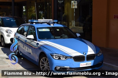 BMW 320 Touring F31 III restyle
Polizia di Stato
Polizia Stradale
Allestimento Focaccia
Decorazione Grafica Artlantis
POLIZIA M3528
Parole chiave: Bmw 318_Touring_F31_IIIrestyle POLIZIAM3528