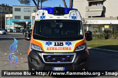 Peugeot Boxer IV serie
118 Romagna Soccorso
Azienda USL della Romagna
Ambito Territoriale di Forlì
"FO24"
Allestita Safety Car Rimini
Parole chiave: Peugeot Boxer_IVserie Ambulanza