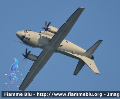 Alenia C-27J Spartan
Aeronautica Militare Italiana
-Rimini Air Show 2012-
Parole chiave: Alenia C-27J_Spartan Rimini_Air_Show_2012