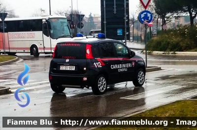 Fiat Nuova Panda 4x4 II serie
Arma dei Carabinieri
Nucleo Cinofili
CC DI 601
Parole chiave: Fiat Nuova_Panda_IIserie CCDI601