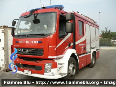 Volvo FL 280 III serie
Vigili del Fuoco
Comando provinciale di Rimini
AutoPompaSerbatoio allestimento Bai
VF 25707
Parole chiave: Volvo FL_280_IIIserie VF25707 Vigili_del_Fuoco