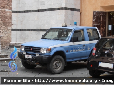 Mitsubishi Pajero Swb II serie
Polizia di Stato
 POLIZIA E8555
Parole chiave: Mitsubishi / Pajero_Swb_IIserie / PoliziaE8555 /