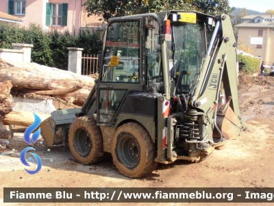 JCB 1CX 
Esercito Italiano
Terna
EI BE 482
Alluvione Val di Vara (Liguria)
Parole chiave: JCB 1CX EIBE482