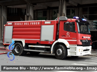 Mercedes Benz Atego 1828 I serie 
Vigili del Fuoco
 Comando di Genova
 VF 22065 
Parole chiave: Mercedes-Benz / Atego_1828_Iserie / VF22065