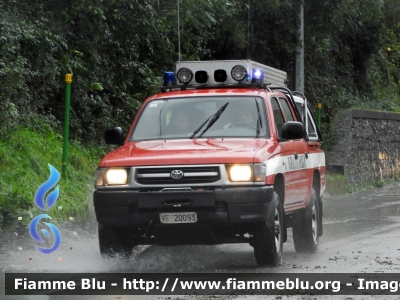 Toyota Hilux I serie 
Vigili del Fuoco
 Comando Provinciale della Spezia
 Nucleo Sommozzatori
 VF 20093 
Parole chiave: Toyota / Hilux_Iserie / VF20093