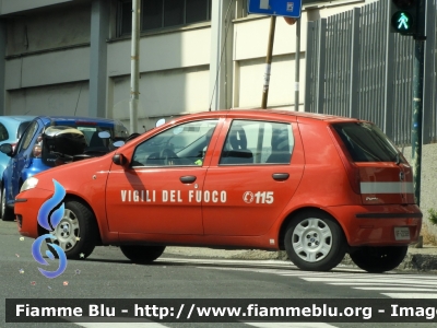 Fiat Punto III serie
Vigili del Fuoco
 Comando Provinciale di Genova
 VF 22569
Parole chiave: Fiat / Punto_IIIserie / VF22569