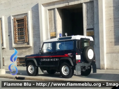 Land Rover Defender 90
Carabinieri
II Battaglione Liguria
CC AD 951
Parole chiave: Land-Rover / Defender_90 / CCAD951