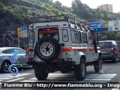 Land Rover Defender 110 
Pubblica Assistenza Croce Verde Felizzano (AL)
Protezione Civile
Allestimento Payus Tech
Parole chiave: Land-Rover / Defender_110