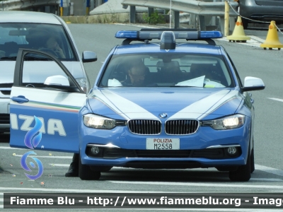 Bmw 318 Touring F31 II restyle
Polizia di Stato
 Polizia Stradale
 Allestimento Marazzi
 POLIZIA M2558
Parole chiave: Bmw / 318_Touring_F31_IIrestyle