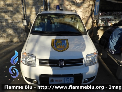 Fiat Nuova Panda 4x4 Climbing I serie 
Repubblica di San Marino
 Polizia Civile
 RSM Polizia 155
Parole chiave: Fiat / Nuova_Panda_4x4_Climbing_Iserie / RSMPolizia155