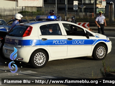 Fiat Grande Punto
Polizia Locale Genova
 POLIZIA LOCALE YA 402 AK
Parole chiave: Fiat / Grande_Punto / POLIZIALOCALEYA402AK