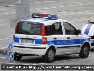 Fiat Nuova Panda I serie
Polizia Locale Genova 
Allestita Ciabilli
POLIZIA LOCALE YA 321 AH
Parole chiave: Fiat / Nuova_Panda / _Iserie