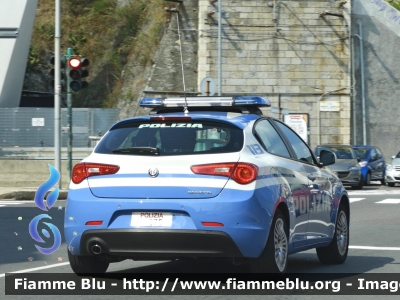 Alfa-Romeo Nuova Giulietta restyle 
Polizia di Stato
Questura di Genova
Allestita NCT Nuova Carrozeria Torinese

Parole chiave: Alfa-Romeo / Nuova_Giulietta_restyle