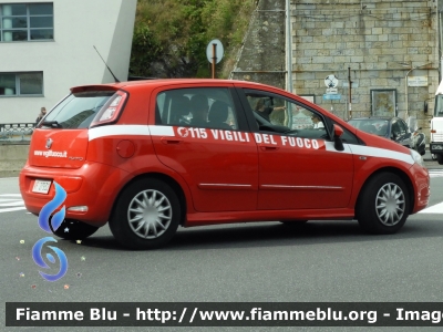 Fiat Punto Evo 
Vigili del Fuoco
 Comando provinciale di Genova
 VF 27932
Parole chiave: Fiat_Punto_Evo / VF27932