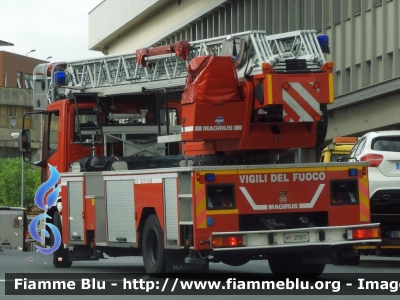 Iveco EuroFire 150E27 I serie
Vigili del Fuoco
 Comando Provinciale di Genova
 VF 21917
Parole chiave: Iveco / EuroFire_150E27_Iserie / VF21917