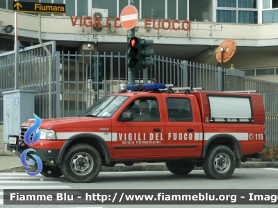 Ford Ranger V serie
Vigili del Fuoco
 Comando Provinciale di Genova
 Servizio Telecomunicazioni
 VF 23563 
Parole chiave: Ford/Ranger_Vserie/VF23563