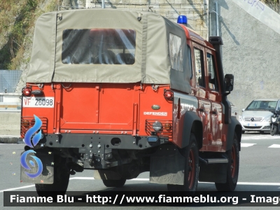 Land Rover Defender 110
Vigili del Fuoco
Comando Provinciale di Venezia
 Distaccamento di Mestre (VE)
 VF 26098
Parole chiave: Land-Rover / Defender_110 / VF26098