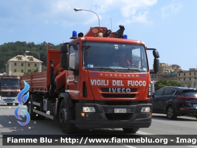 Iveco EuroCargo 180E30 III serie
Vigili del Fuoco
 Comando Provinciale di Genova
 Colonna Mobile Regionale
 Autocarro con gru PM allestimento Iveco-Magirus
 VF 26702
Parole chiave: Iveco / EuroCargo_180E30_IIIserie / VF26646