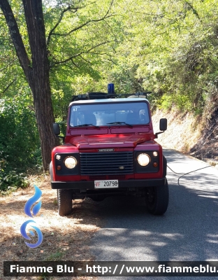 Land Rover Defender 90
Vigili del Fuoco
Comando Provinciale di La Spezia
Distaccamento di Brugnato
VF 20798
Parole chiave: Land-Rover / Defender_90 / VF20798