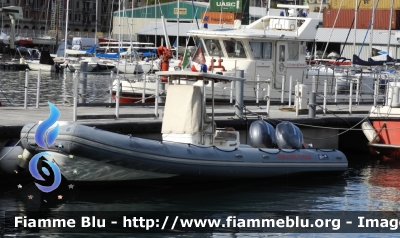 Gommone
Vigili del Fuoco
Distaccamento Portuale di La Spezia 
Parole chiave: Gommone