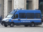 polizia_iveco_daily_5_serie_H8474.JPG