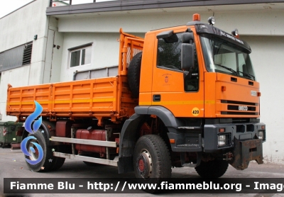 Iveco EuroTrakker 190E34 4x4
Provincia Autonoma di Trento
Servizio Strade
Parole chiave: Iveco EuroTrakker_190E34_4x4