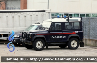 Land Rover Defender  90
Carabinieri
Parole chiave: Land-Rover Defender_90