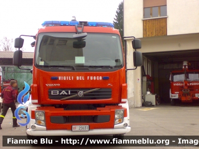 Volvo FL 280 III serie
Vigili del Fuoco
Comando Provinciale di Belluno
Distaccamento Permanente di Agordo (BL)
AutoPompaSerbatoio allestimento Bai
VF 25631
Parole chiave: Volvo FL_280_IIIserie VF25631